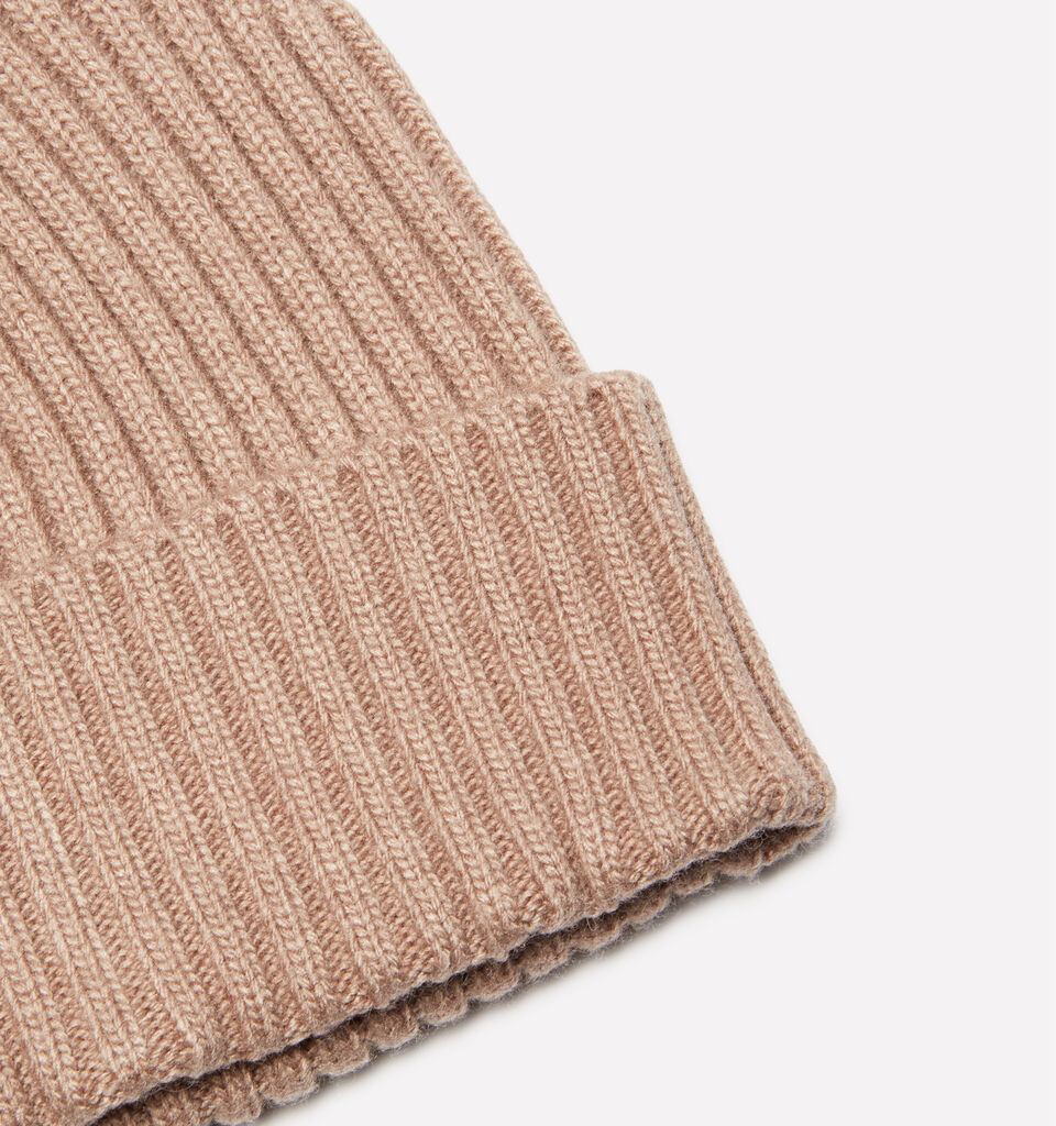 Gorro de malha bege escuro - chapéus para homem - Bege | Sisley image number 2